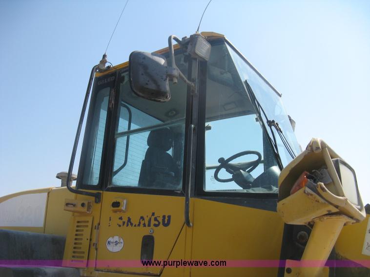 image for item H6414 2004 Komatsu WA320-5L Galeo wheel loader