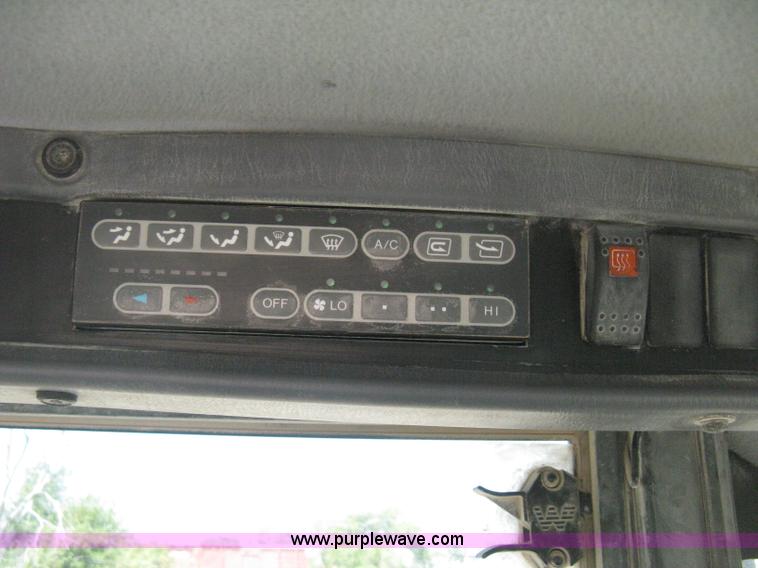 image for item H6414 2004 Komatsu WA320-5L Galeo wheel loader