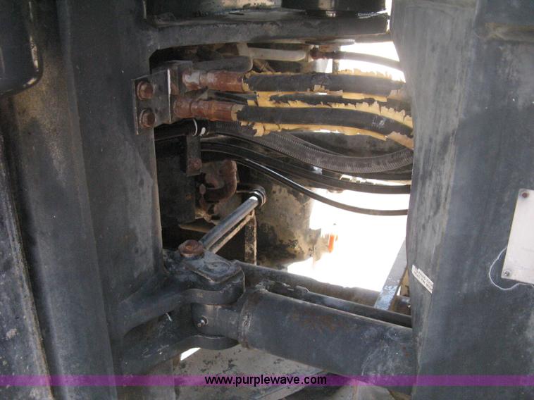 image for item H6414 2004 Komatsu WA320-5L Galeo wheel loader