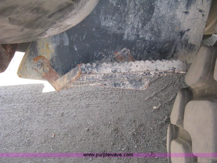 image for item H6414 2004 Komatsu WA320-5L Galeo wheel loader