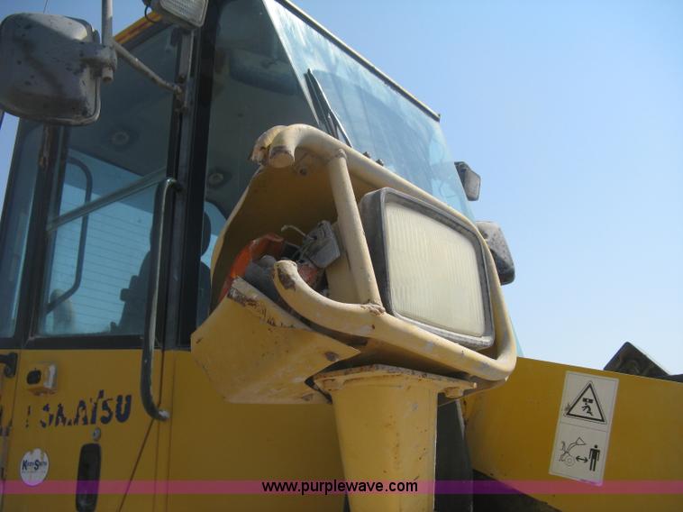 image for item H6414 2004 Komatsu WA320-5L Galeo wheel loader