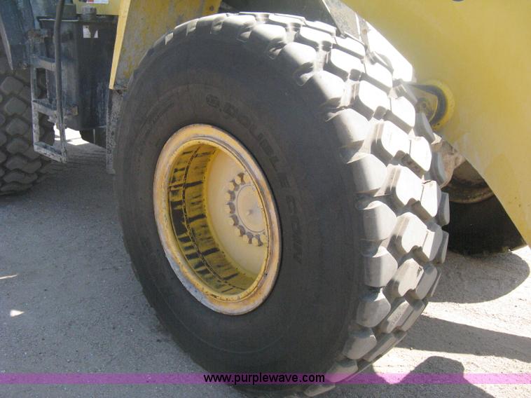 image for item H6414 2004 Komatsu WA320-5L Galeo wheel loader