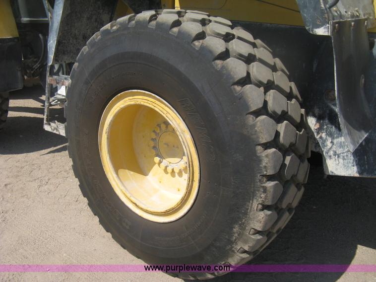 image for item H6414 2004 Komatsu WA320-5L Galeo wheel loader