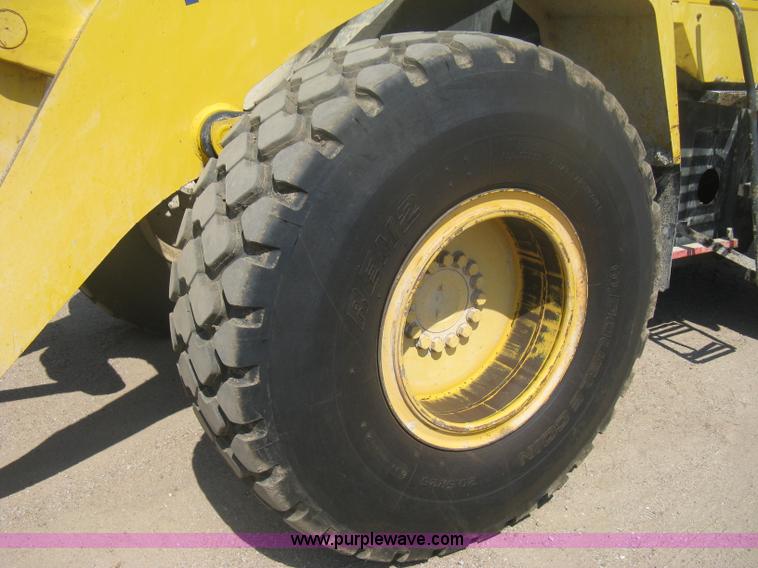 image for item H6414 2004 Komatsu WA320-5L Galeo wheel loader