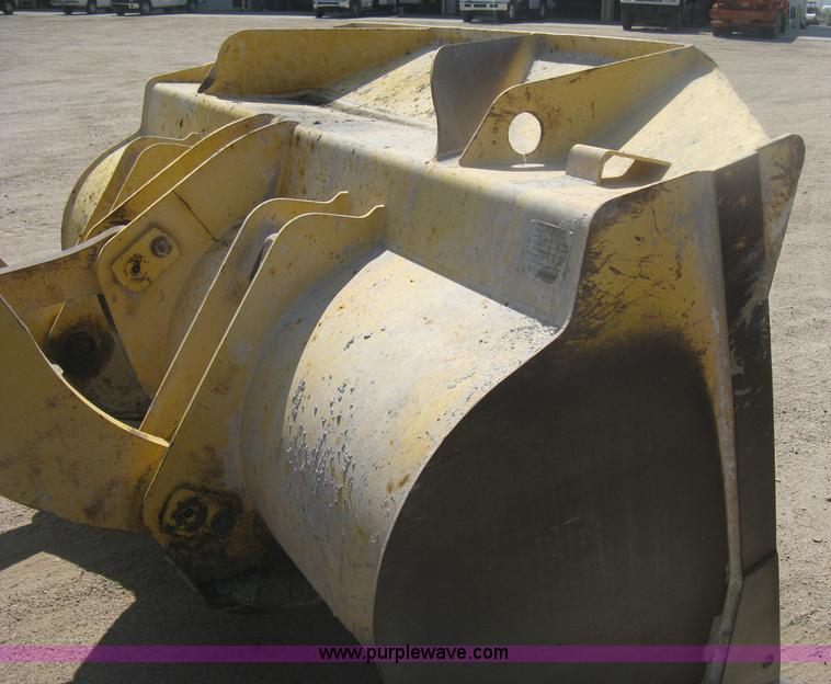 image for item H6414 2004 Komatsu WA320-5L Galeo wheel loader