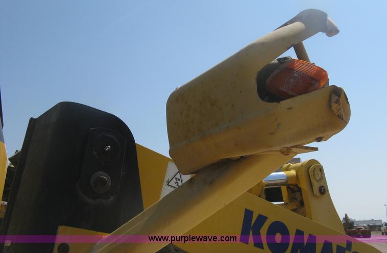 image for item H6414 2004 Komatsu WA320-5L Galeo wheel loader