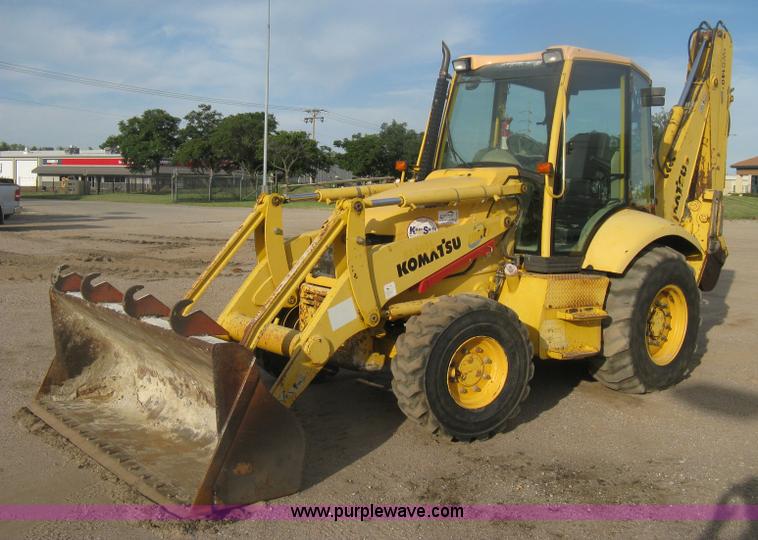 image for item H6434 2002 Komatsu WB140-2 backhoe