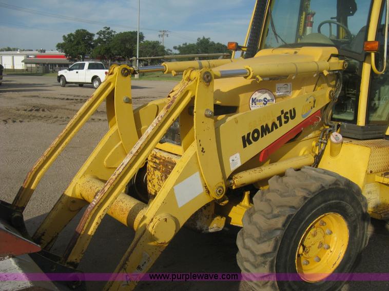 image for item H6434 2002 Komatsu WB140-2 backhoe