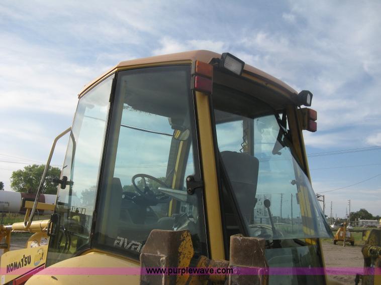 image for item H6434 2002 Komatsu WB140-2 backhoe
