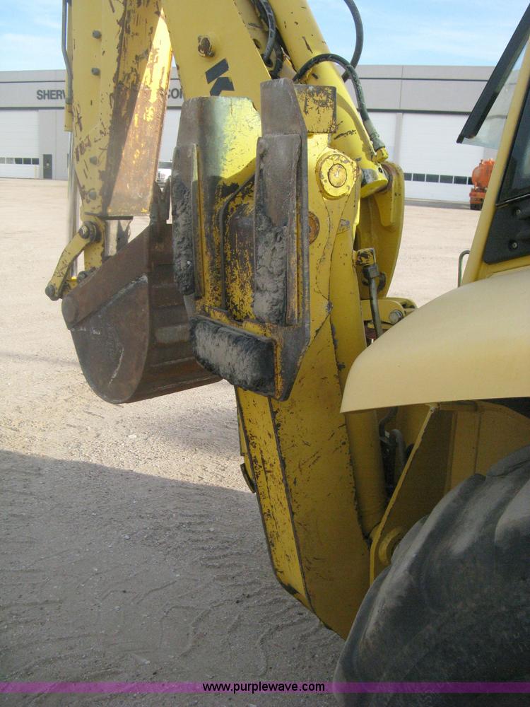 image for item H6434 2002 Komatsu WB140-2 backhoe