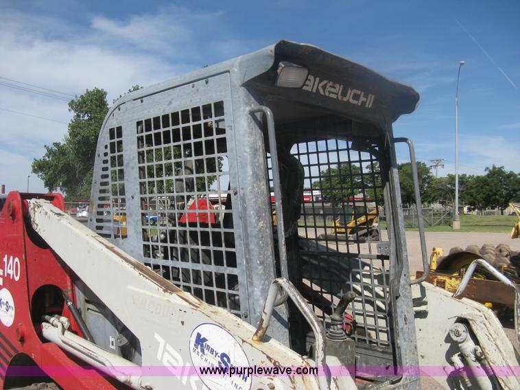 image for item H6444 2004 Takeuchi TL140 track skid steer