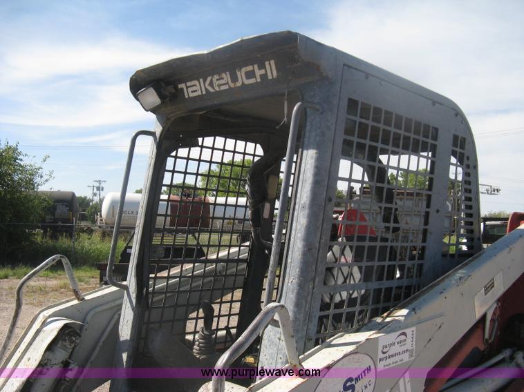 image for item H6444 2004 Takeuchi TL140 track skid steer