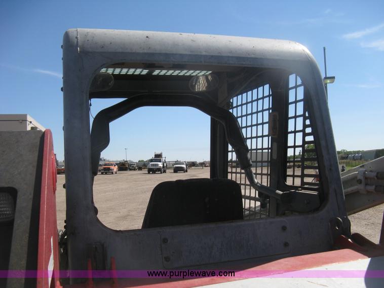 image for item H6444 2004 Takeuchi TL140 track skid steer