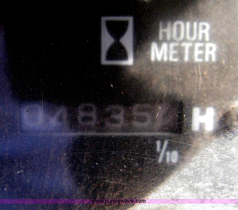 image for item H6444 2004 Takeuchi TL140 track skid steer