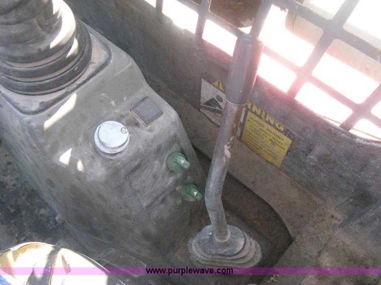 image for item H6444 2004 Takeuchi TL140 track skid steer