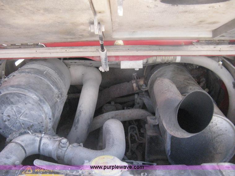 image for item H6444 2004 Takeuchi TL140 track skid steer