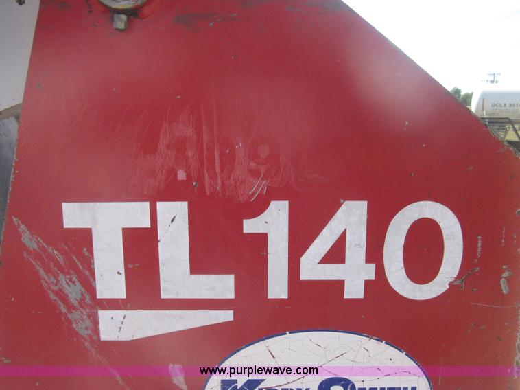 image for item H6444 2004 Takeuchi TL140 track skid steer