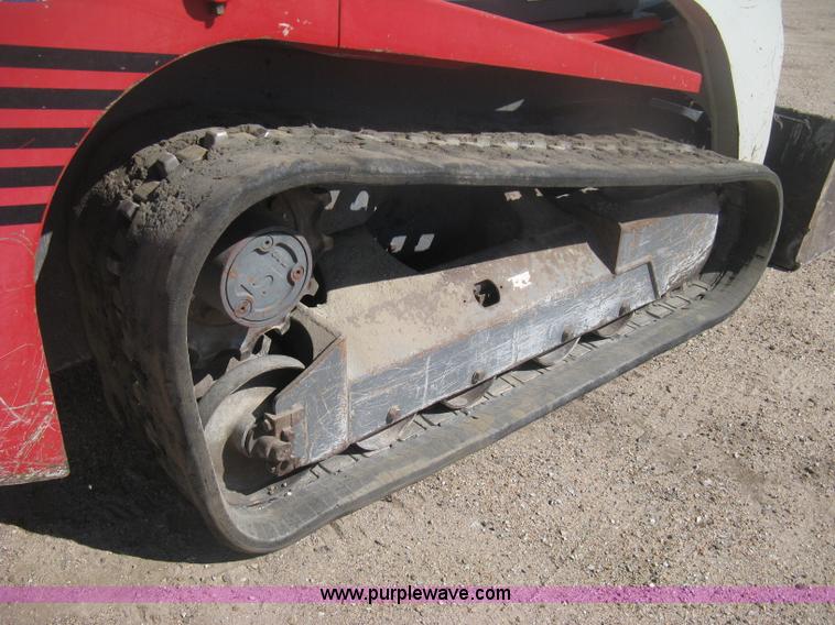 image for item H6444 2004 Takeuchi TL140 track skid steer
