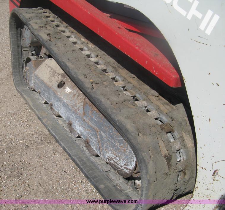 image for item H6444 2004 Takeuchi TL140 track skid steer