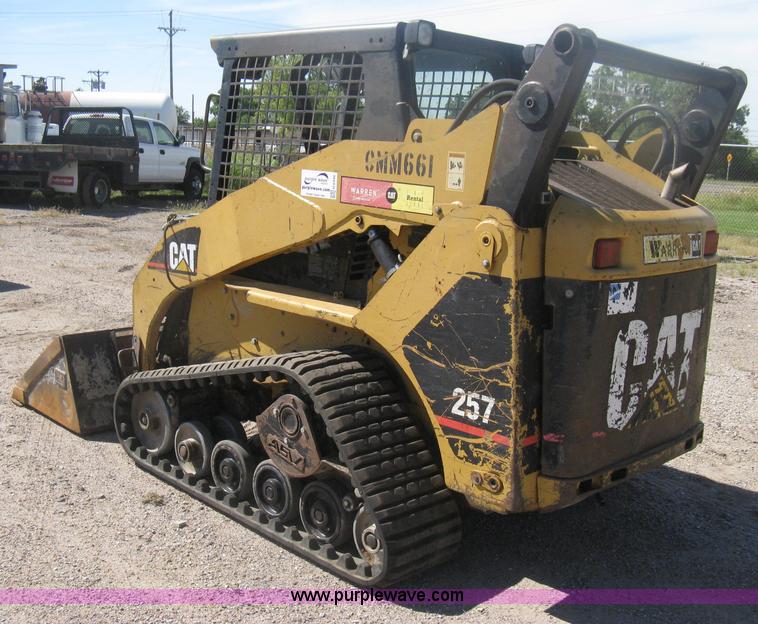 image for item H6446 2003 Caterpillar 257 track skid steer