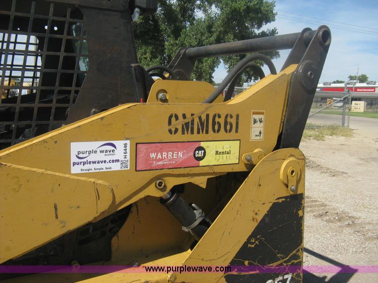 image for item H6446 2003 Caterpillar 257 track skid steer