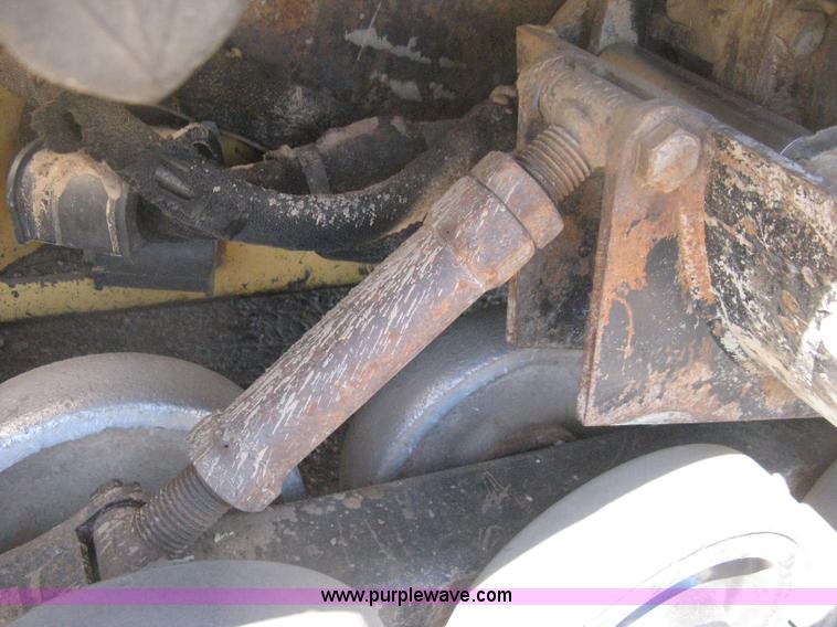 image for item H6446 2003 Caterpillar 257 track skid steer