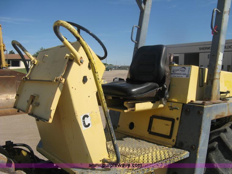 image for item H6448 1992 Bomag BW142 vibratory padfoot roller