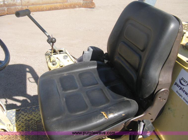 image for item H6448 1992 Bomag BW142 vibratory padfoot roller