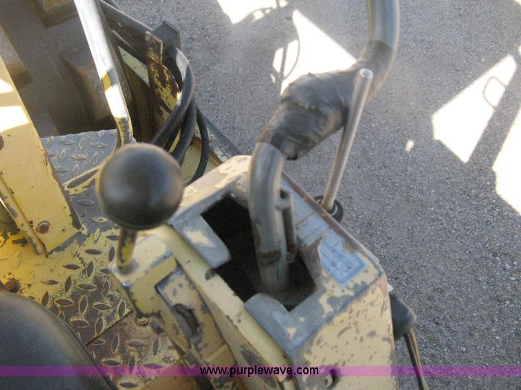 image for item H6448 1992 Bomag BW142 vibratory padfoot roller