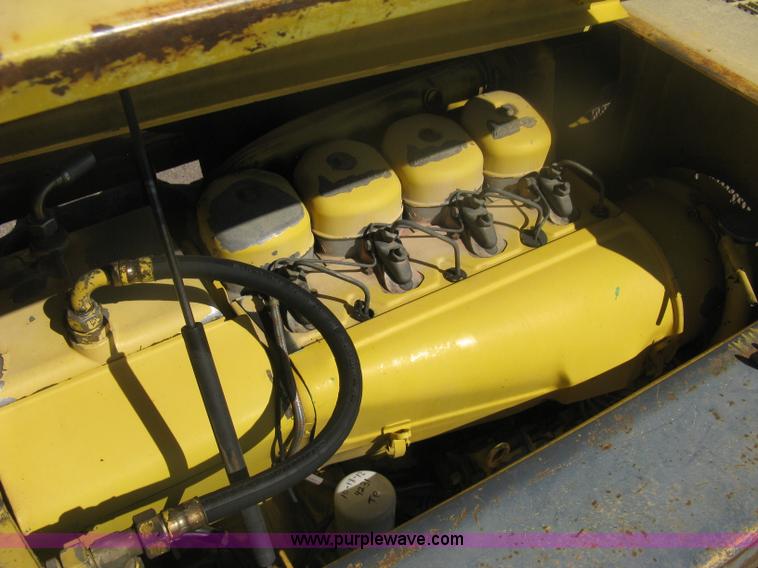 image for item H6448 1992 Bomag BW142 vibratory padfoot roller