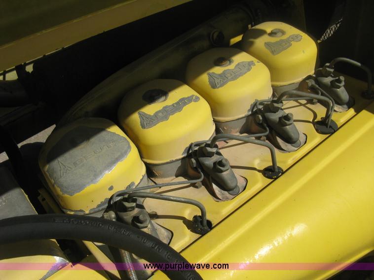 image for item H6448 1992 Bomag BW142 vibratory padfoot roller