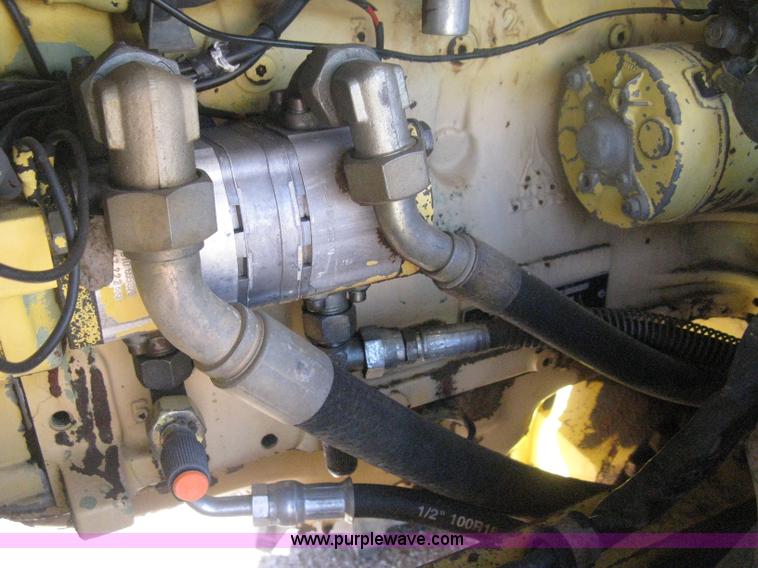 image for item H6448 1992 Bomag BW142 vibratory padfoot roller