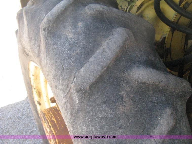 image for item H6448 1992 Bomag BW142 vibratory padfoot roller