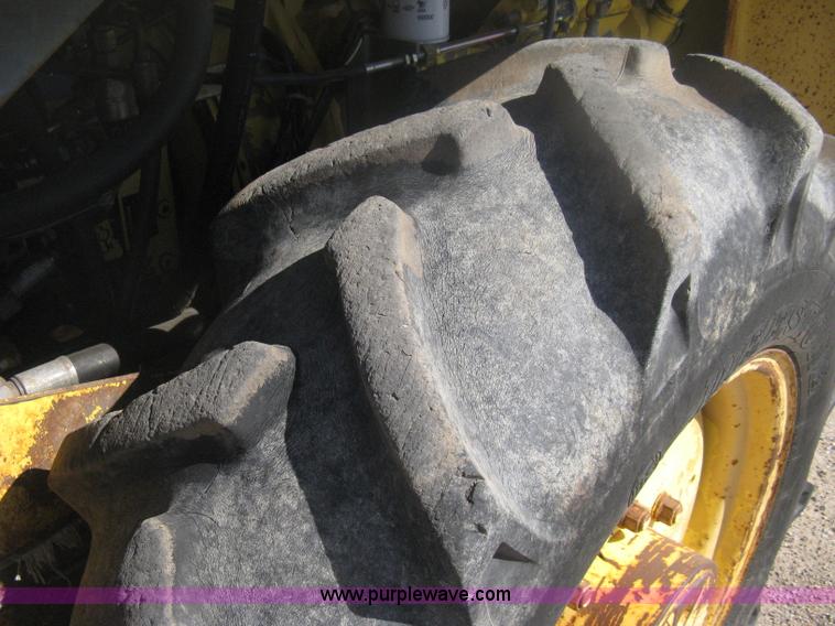 image for item H6448 1992 Bomag BW142 vibratory padfoot roller