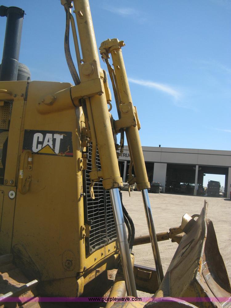 image for item H6450 1988 Caterpillar D8N dozer