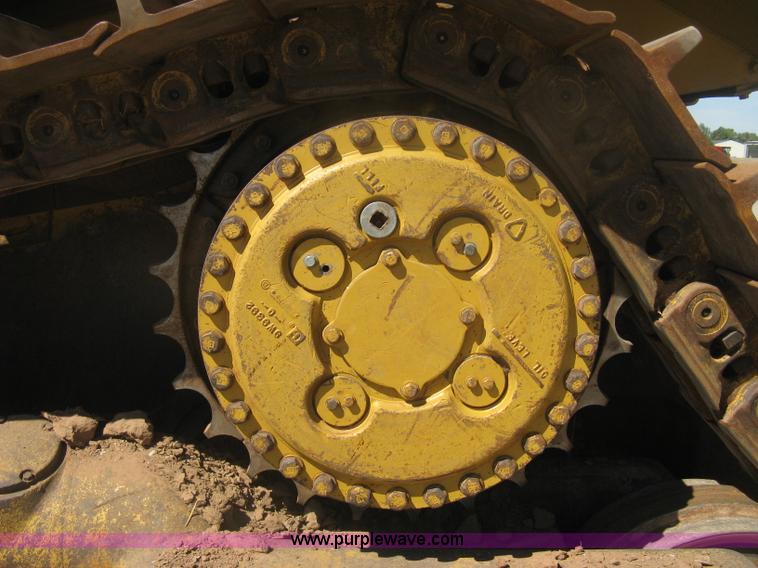 image for item H6450 1988 Caterpillar D8N dozer