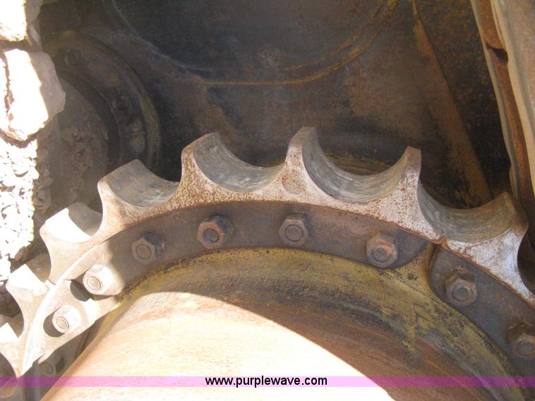 image for item H6450 1988 Caterpillar D8N dozer