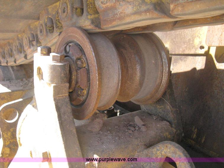 image for item H6450 1988 Caterpillar D8N dozer