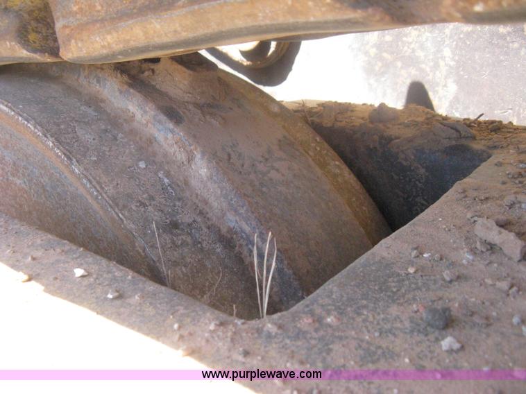 image for item H6450 1988 Caterpillar D8N dozer