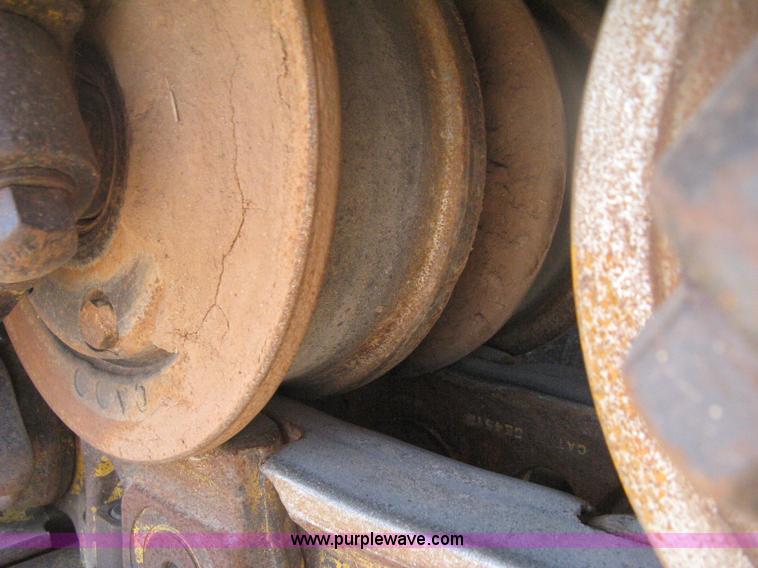 image for item H6450 1988 Caterpillar D8N dozer