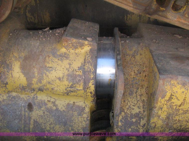 image for item H6450 1988 Caterpillar D8N dozer