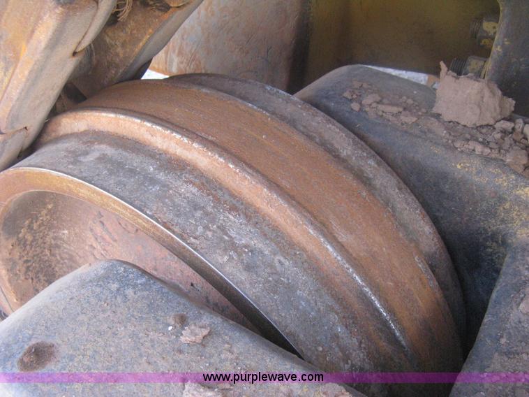 image for item H6450 1988 Caterpillar D8N dozer