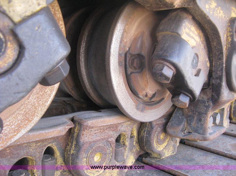 image for item H6450 1988 Caterpillar D8N dozer