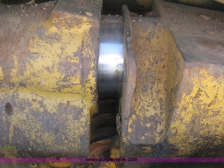 image for item H6450 1988 Caterpillar D8N dozer