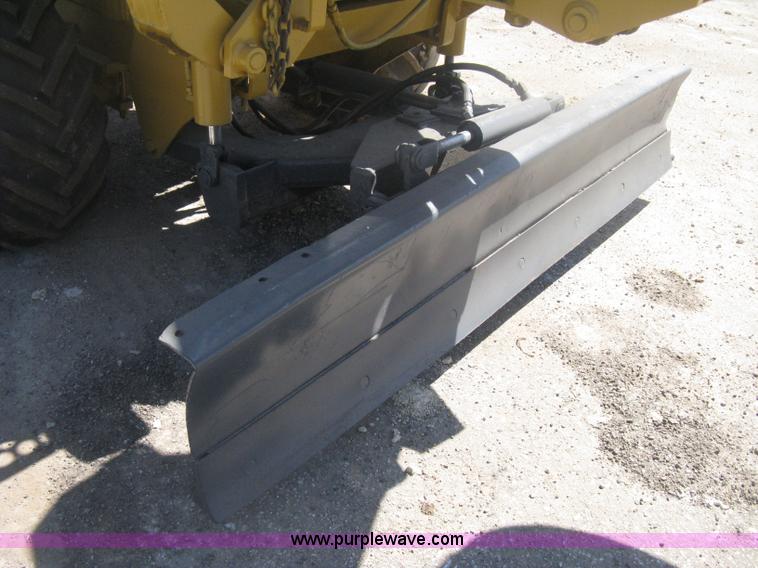 image for item H6452 Vermeer M455 trencher