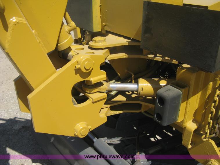 image for item H6452 Vermeer M455 trencher