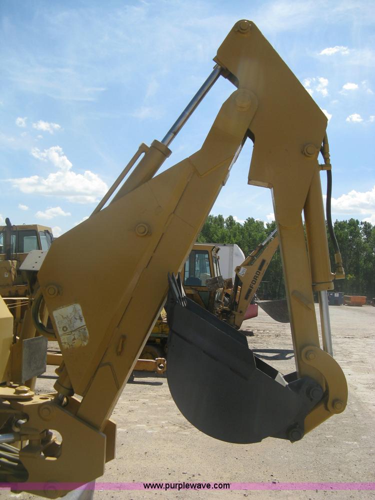 image for item H6452 Vermeer M455 trencher