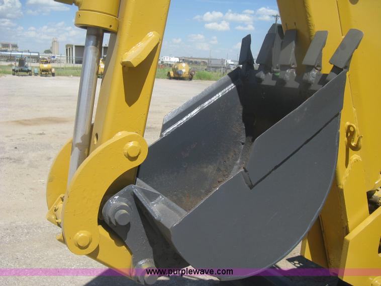 image for item H6452 Vermeer M455 trencher