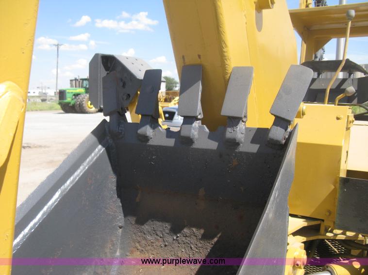image for item H6452 Vermeer M455 trencher