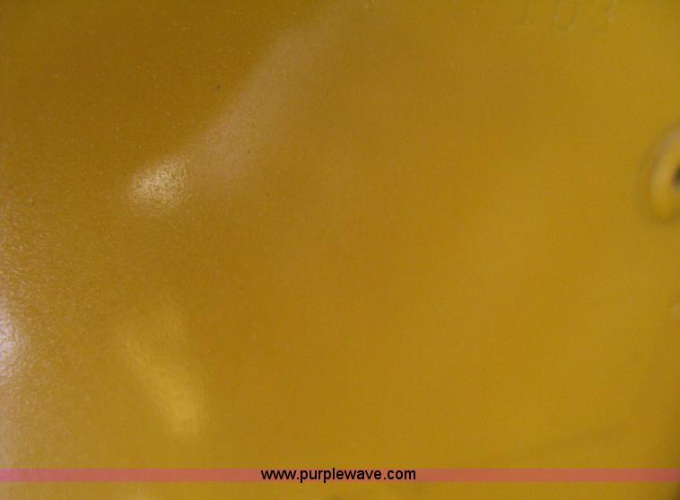 image for item H6452 Vermeer M455 trencher